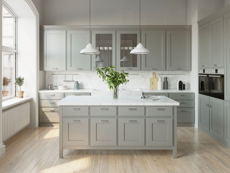 3 Benefits of refacing your kitchen cabinets.